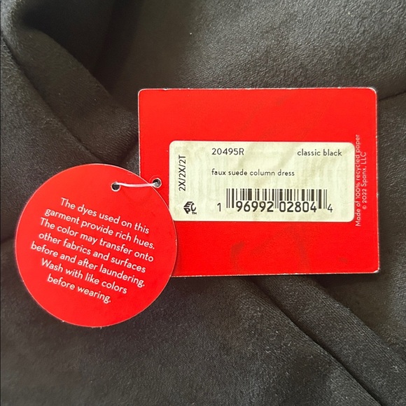 SPANX NWT Faux Suede Column V Neck Short Sleeve Dress Size 2X Black - Picture 14 of 14